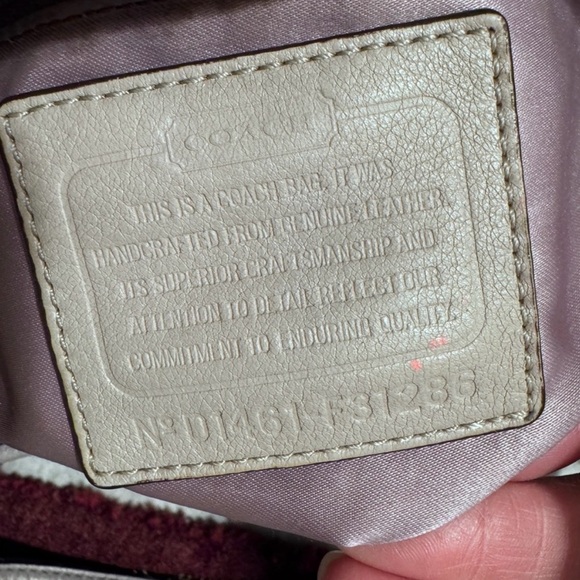 COACH Park Studded Carrie leather putty colored tote bag - Picture 3 of 12